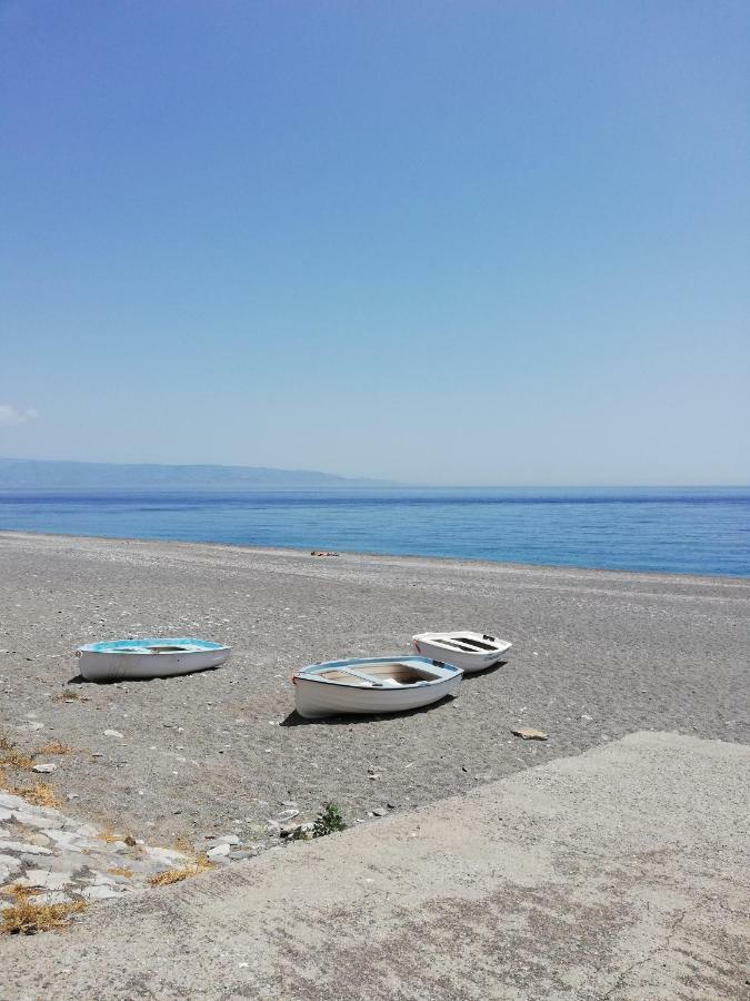Sicilia Bedda B&B Nizza di Sicilia Exterior foto